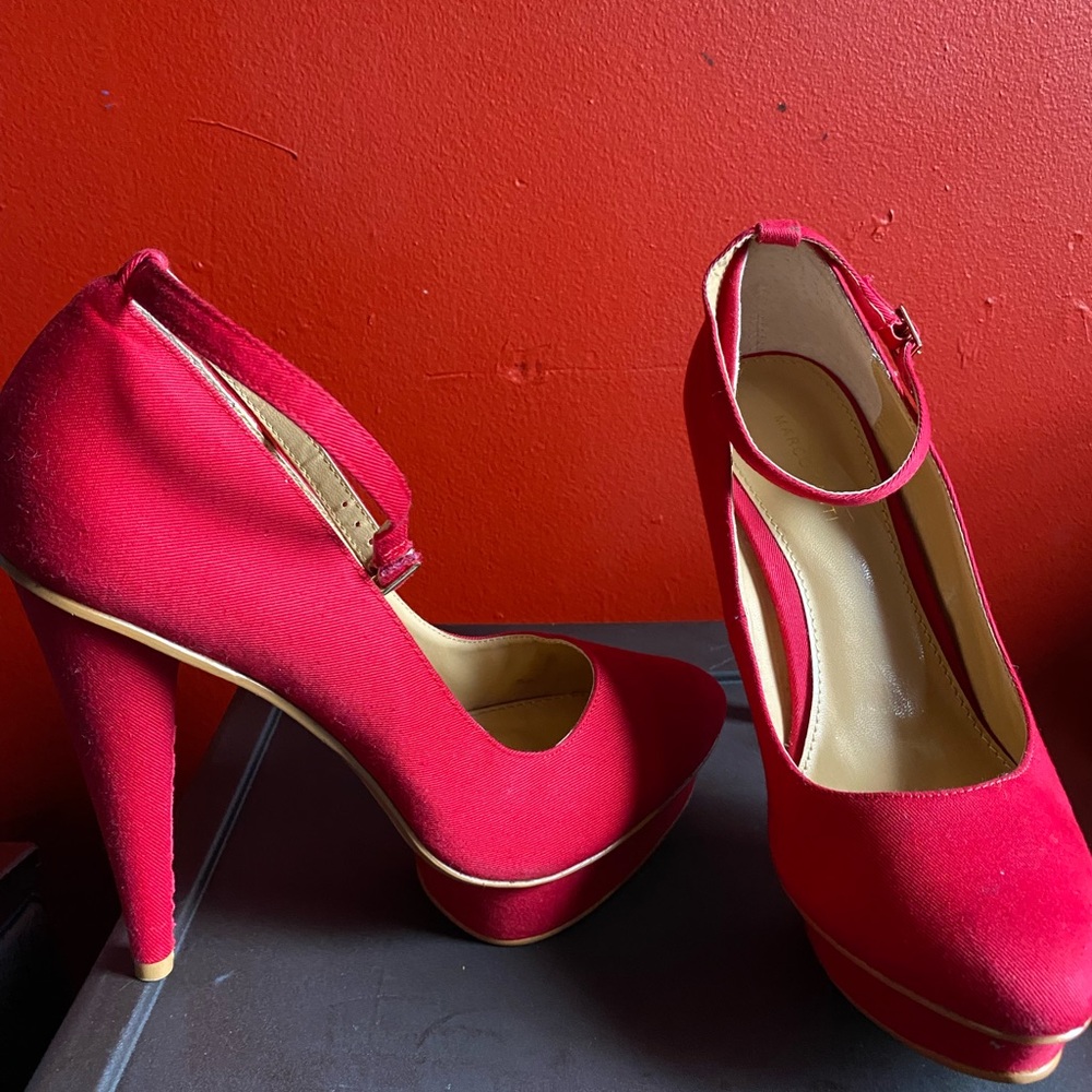 Red Platform Heels - Picture 6 of 8